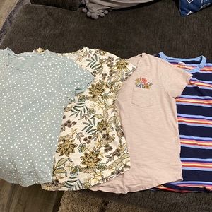 Bundle of 4 Old Navy Tees!